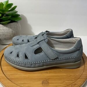 SAS Roamer Blue Leather Mary Jane Women 9 Wide Width Cutout Comfort Walking Shoe